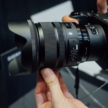 Объектив SIGMA 24-70mm F2.8 DG OS HSM Art фотографии